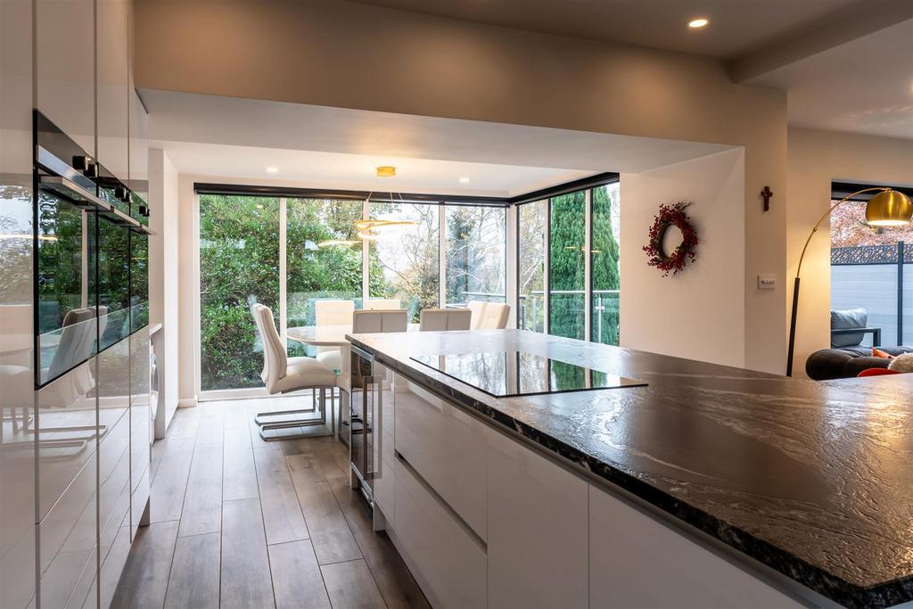 Dining Kitchen