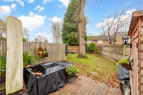 2 bedroom semi-detached house for sale, Walton Heath, Crawley RH10