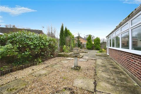 2 bedroom detached bungalow for sale, Winstone Crescent, North Baddesley, Southampton, Hampshire