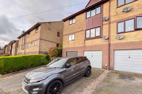 2 bedroom flat for sale, Cotswold Close, Newport, NP19