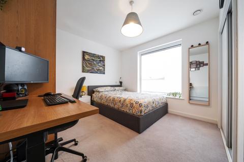 1 bedroom flat for sale, Packham Mews, Pears Road, Hounslow, TW3