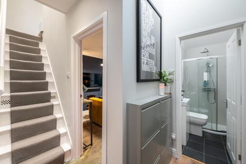 78 Allingham Road, Reigate, RH2 8HX