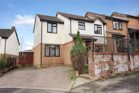 3 bedroom semi-detached house for sale, Ramsthorn Close, Wiltshire SN2