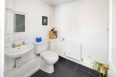 160 Swaton Road, London, E3 4ER