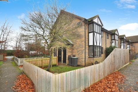 10 Astral Close, Lower Stondon, Henlow, SG16 6EL