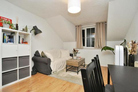 1 bedroom flat for sale, Rosemont Close, Letchworth