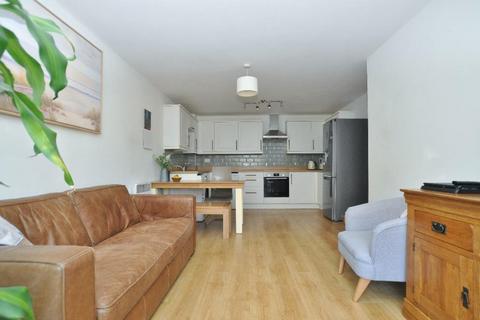 2 bedroom flat for sale, Sharps Court, Cooks Way, Hitchin