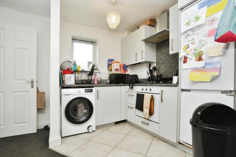 2 bedroom flat for sale, Trefoil Lodge, Stevenage