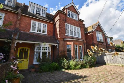 3 bedroom flat for sale, Boscobel Road, St. Leonards-On-Sea