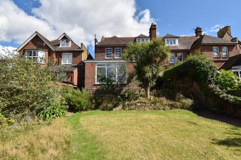 3 bedroom flat for sale, Boscobel Road, St. Leonards-On-Sea