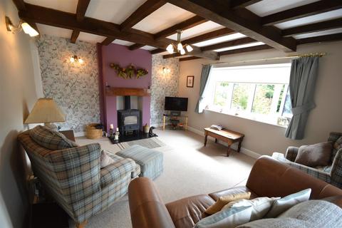 3 bedroom detached house for sale, Brompton House, Asterley, Shrewsbury, SY5 0AW