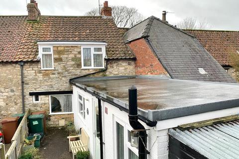 2 bedroom terraced house for sale, Westgate, Pickering