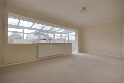 2 bedroom detached house to rent, Walkford Way, Walkford, Christchurch