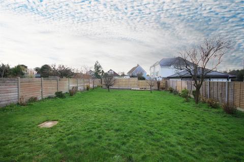 2 bedroom bungalow to rent, Walkford Way, Walkford, Christchurch