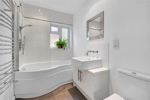 70 Greenways, Esher, KT10 0QJ