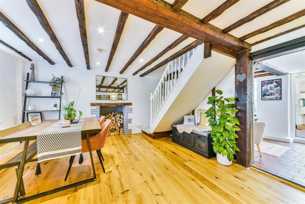 PARK COTTAGE- (2).jpg