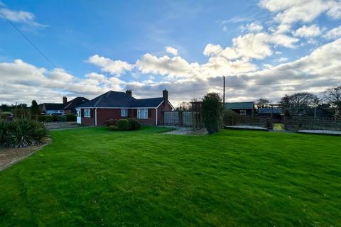 3 bedroom bungalow for sale, Heath Lane, Telford TF6