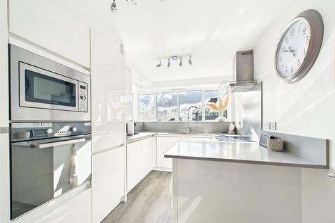 2 bedroom apartment for sale, Montague Road, Bournemouth, Dorset, BH5