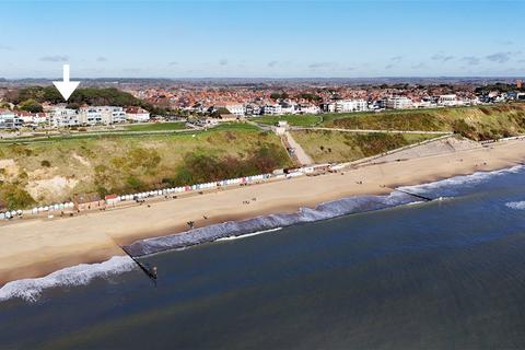 2 bedroom apartment for sale, Montague Road, Bournemouth, Dorset, BH5