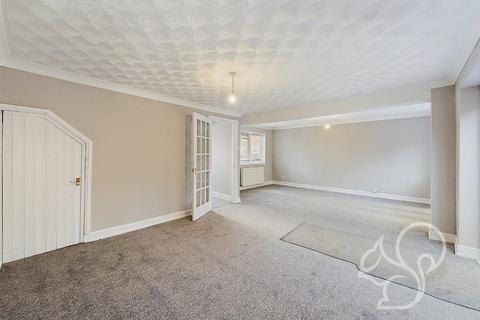 3 bedroom end of terrace house for sale, Brisbane Way, Colchester