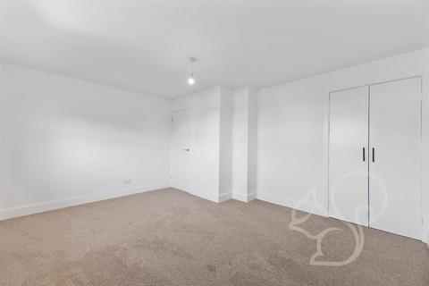 36 Bergholt Road, Colchester, CO4 5AB