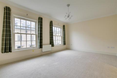 4 bedroom townhouse for sale, River Place, St. Ives