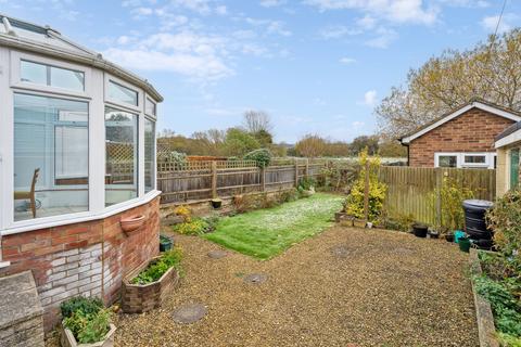 50 Cedar Crescent, Thame, OX9 2AU