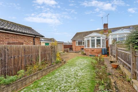 50 Cedar Crescent, Thame, OX9 2AU