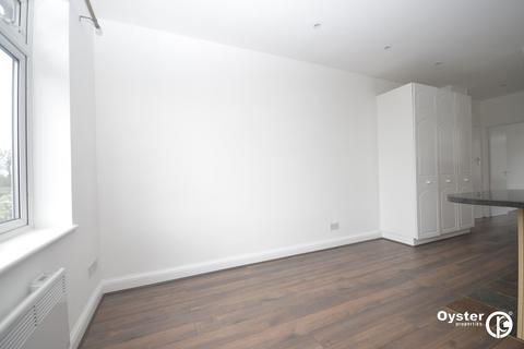 1 bedroom flat to rent, 143 Chase Side, London, N14