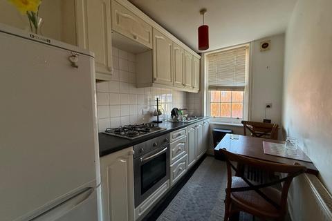 1 bedroom apartment to rent, Montague Place Worthing BN11