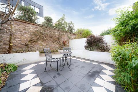 2 bedroom flat for sale, Chivalry Road, Battersea