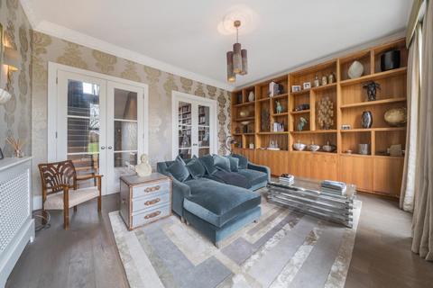 5 bedroom end of terrace house for sale, North Side Wandsworth Common, Battersea