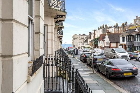 2 bedroom apartment for sale, Holland Road, Hove BN3