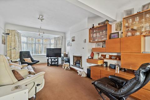 3 bedroom end of terrace house for sale, Mount Park Road, Eastcote, Pinner HA5