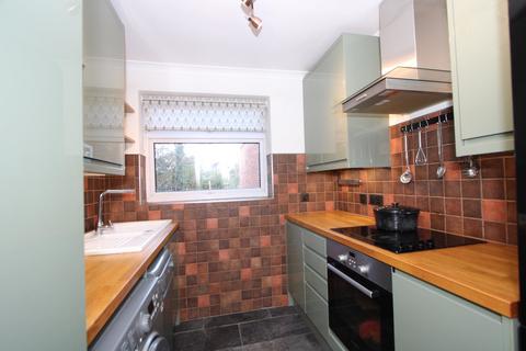 2 bedroom flat for sale, Park Hill Road, Bromley BR2