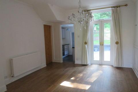 3 bedroom terraced house to rent, Ladyfield Terrace, WILMSLOW