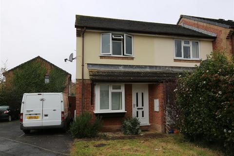 1 bedroom semi-detached house to rent, Camfield Drive, Tiverton EX16