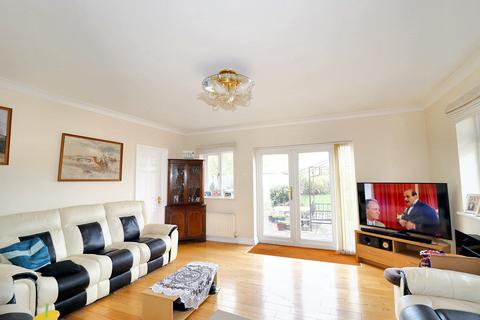 4 bedroom detached house for sale, Molesey Road, Hersham KT12