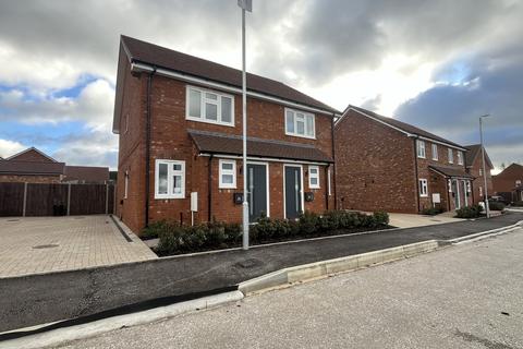 2 bedroom semi-detached house to rent, Newman Close, Whitchurch, Aylesbury, Buckinghamshire