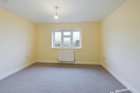 2 bedroom semi-detached house to rent, Newman Close, Whitchurch, Aylesbury, Buckinghamshire