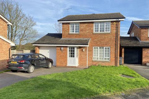 3 bedroom detached house for sale, Eliot Close, Warwick