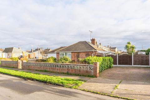 2 bedroom detached bungalow for sale, Orford Drive, Lowestoft