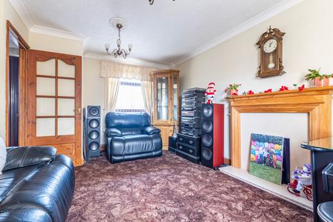 2 bedroom coach house for sale, Cowslip Crescent, Lowestoft