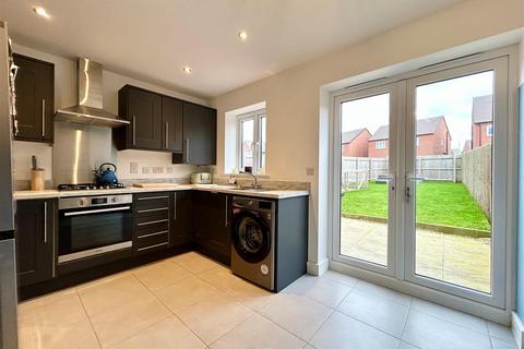 2 bedroom house for sale, Crugetone Way, Telford TF6