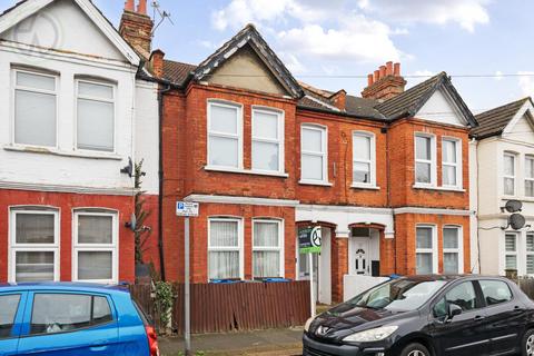 2 bedroom maisonette for sale, College Road, Colliers Wood SW19