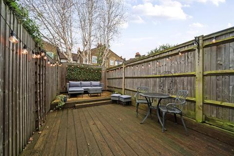 2 bedroom maisonette for sale, College Road, Colliers Wood SW19