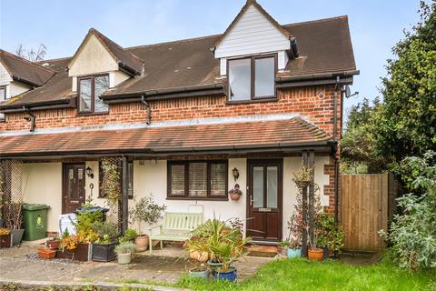 Bearwood Cottages, Wrecclesham, Farnham, Surrey, GU10