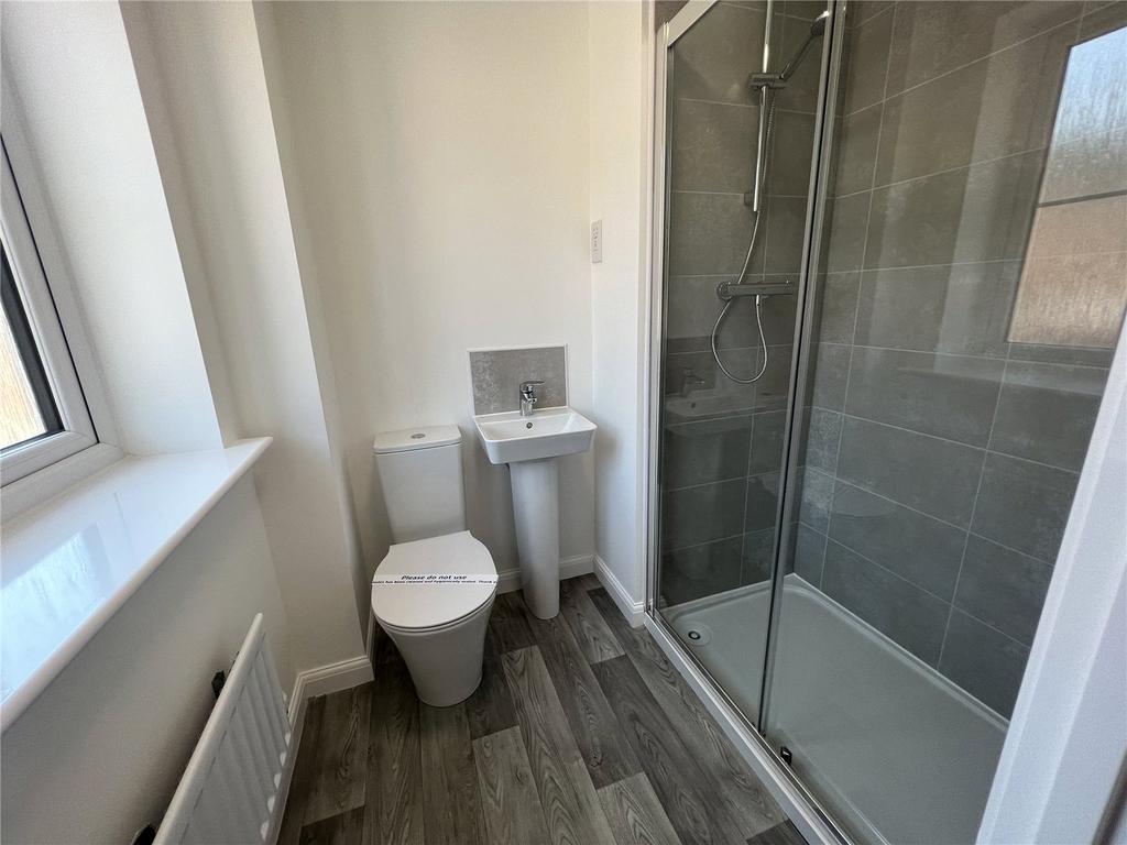 En-Suite Shower Wc