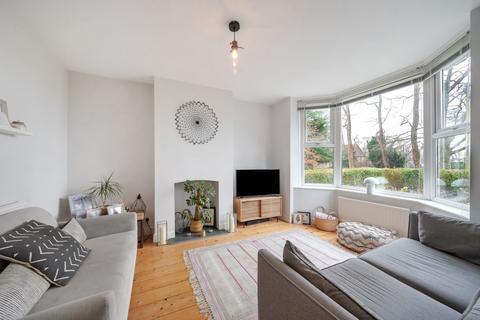 3 bedroom semi-detached house for sale, Upper Hale Road, Farnham, Surrey, GU9