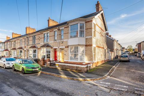 Coronation Street, Barnstaple